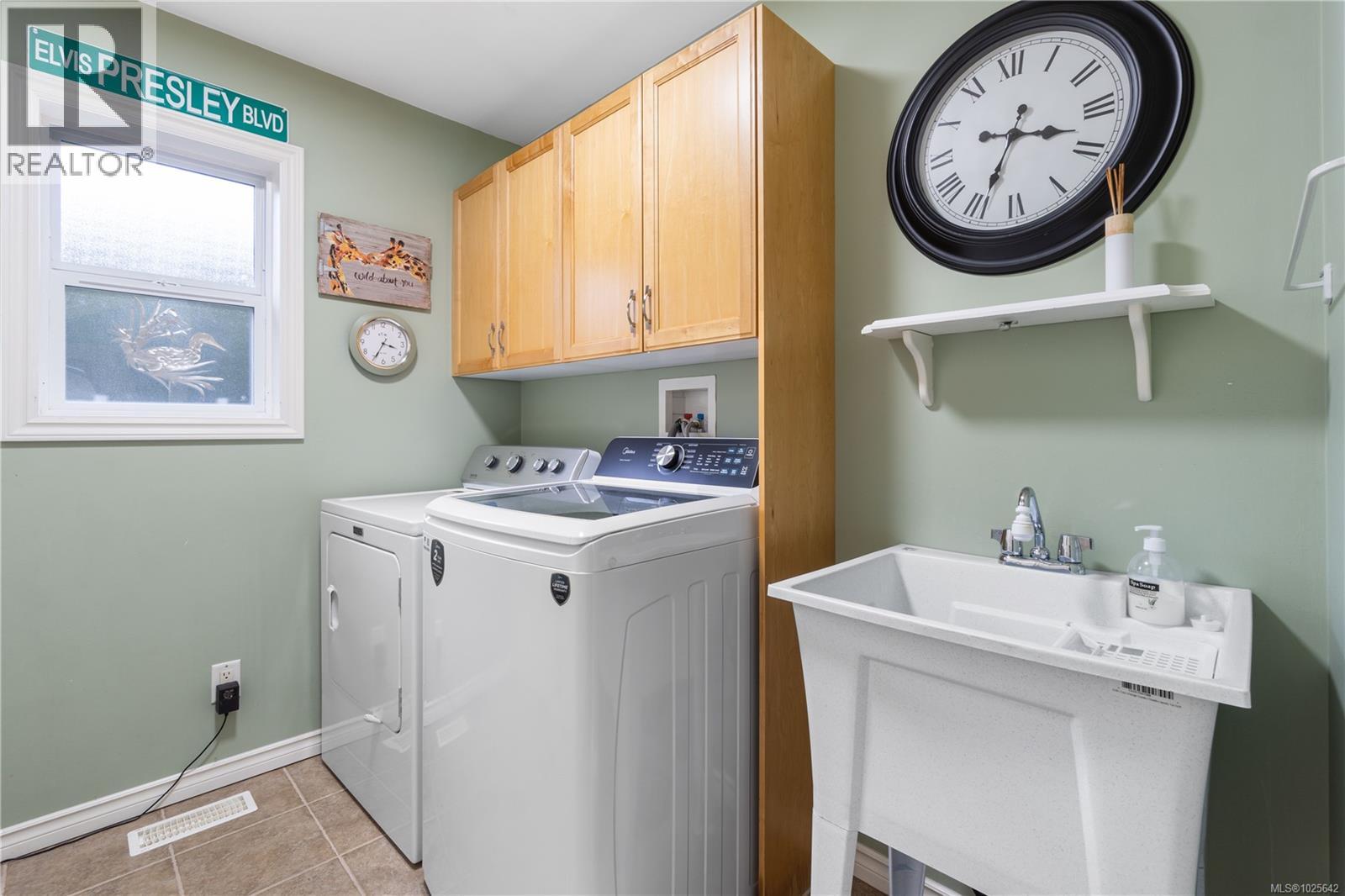 3864 HONEY LOCUST DR - 20