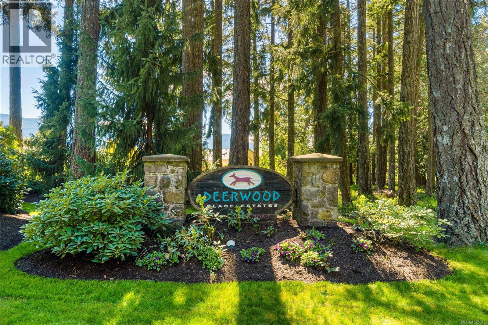 3864 HONEY LOCUST DR - 32