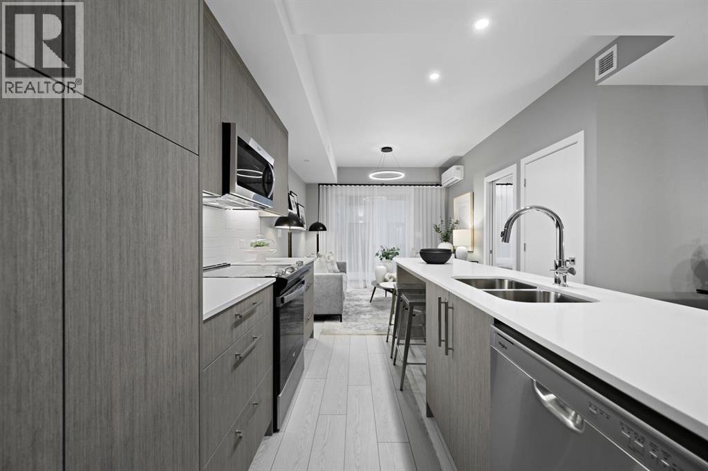 Single Family House for Sale in    Avenue SW Beltline Calgary 