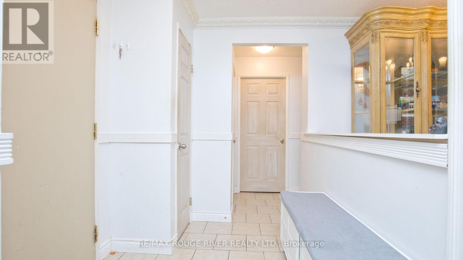 #1513 155 HILLCREST AVENUE - 25