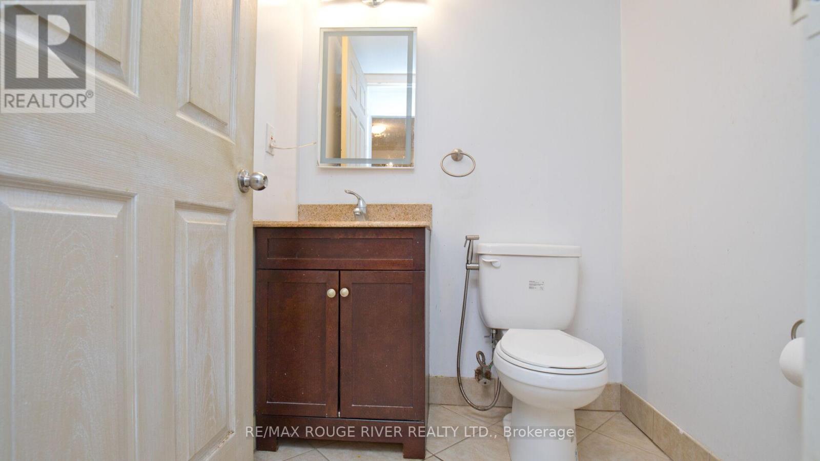 #1513 155 HILLCREST AVENUE - 27
