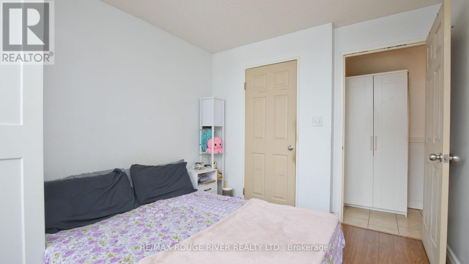 #1513 155 HILLCREST AVENUE - 31