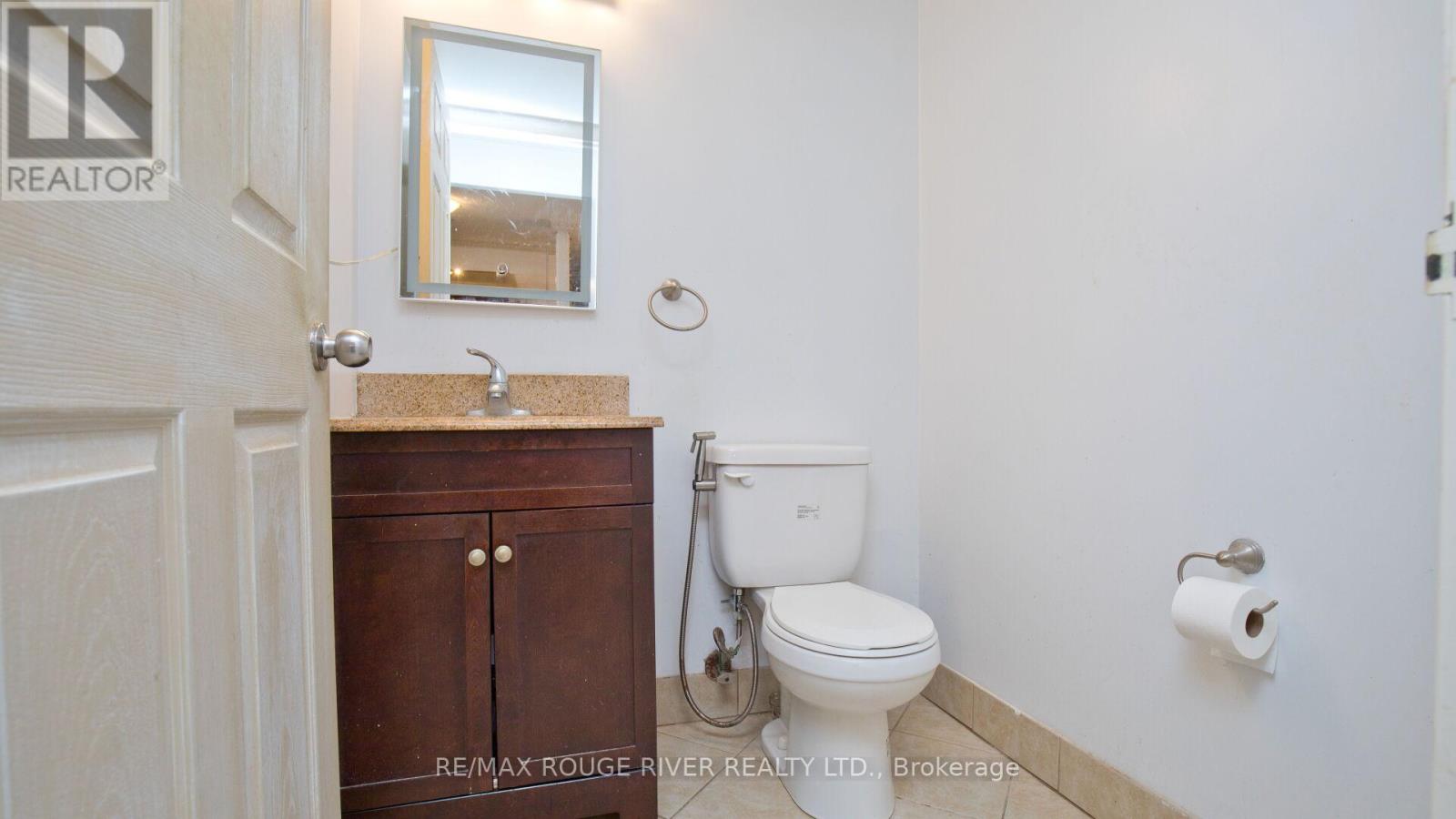 #1513 155 HILLCREST AVENUE - 28