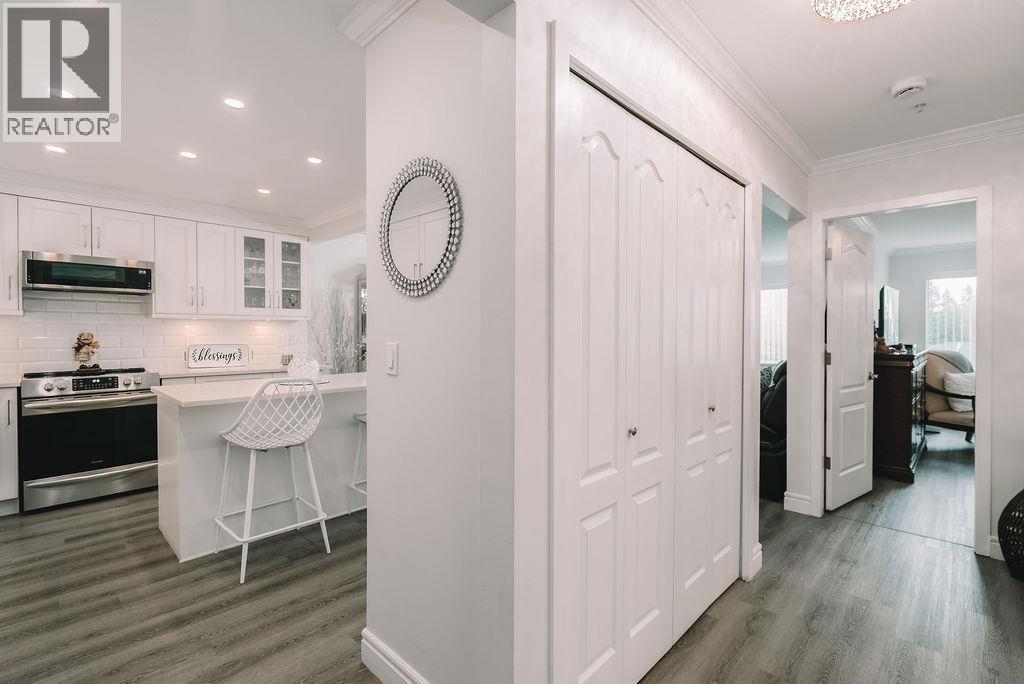 301 19236 FORD ROAD, Pitt Meadows