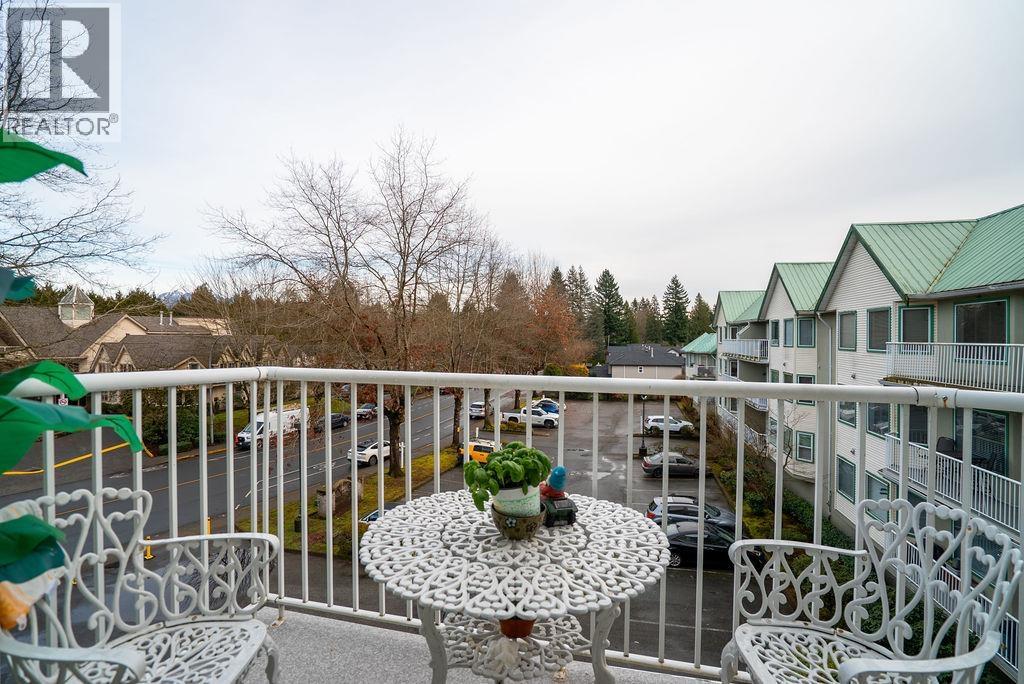 301 19236 FORD ROAD, Pitt Meadows