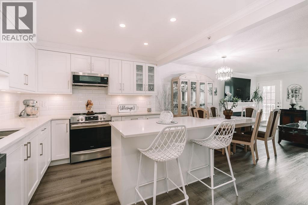 301 19236 FORD ROAD, Pitt Meadows