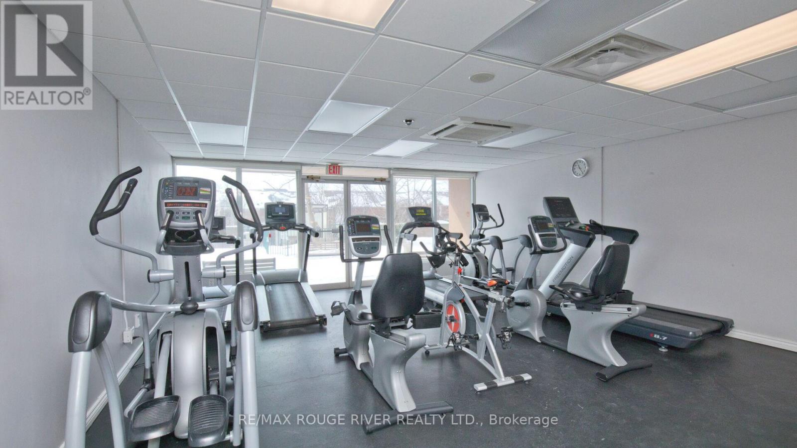 #1513 155 HILLCREST AVENUE - 45