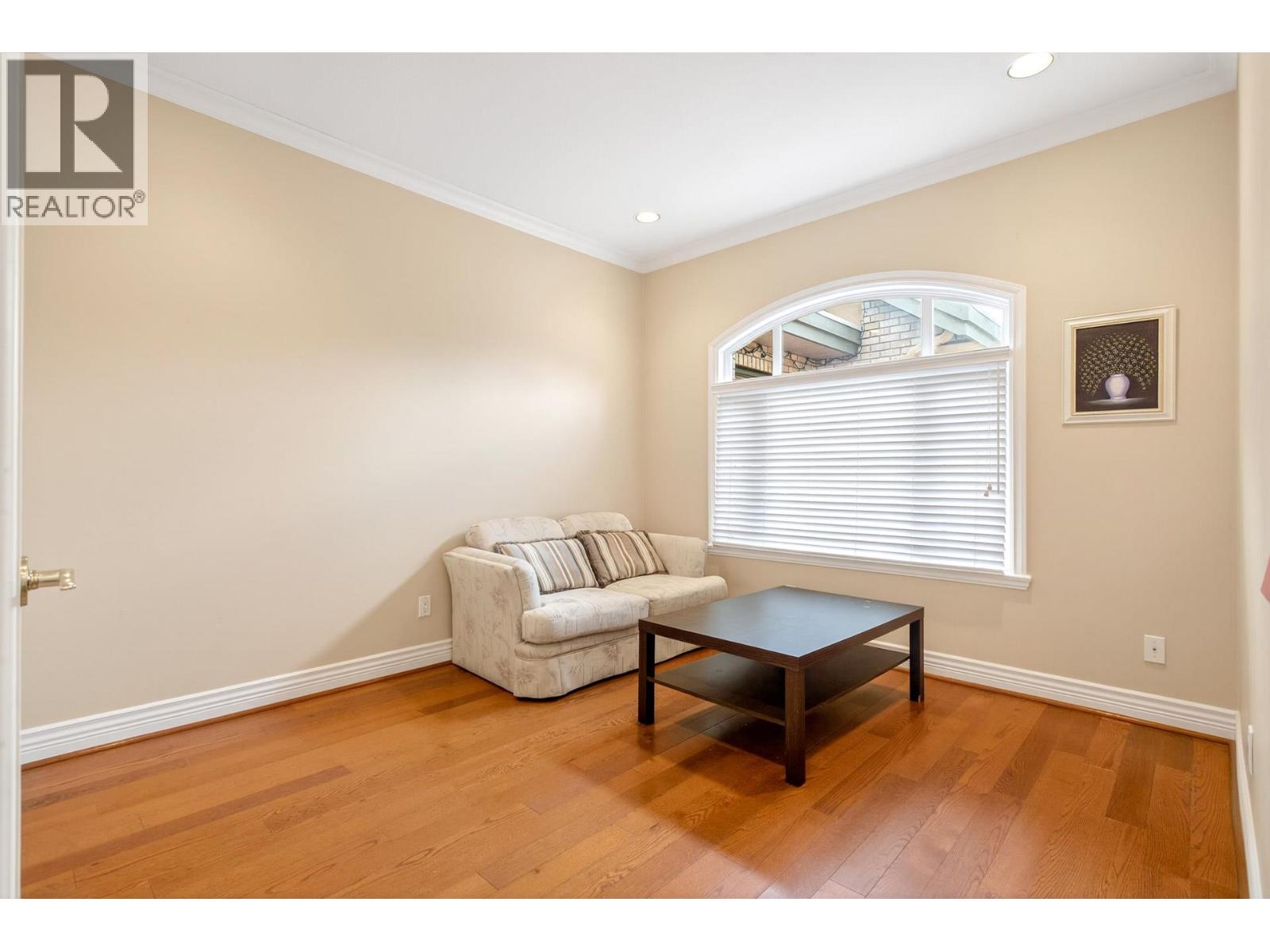 8260 CLAYSMITH Road, Richmond