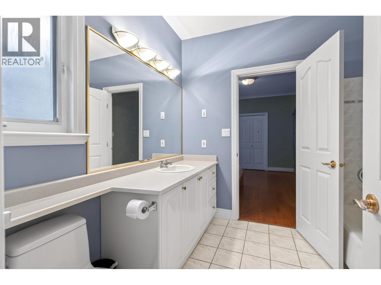 8260 CLAYSMITH Road, Richmond