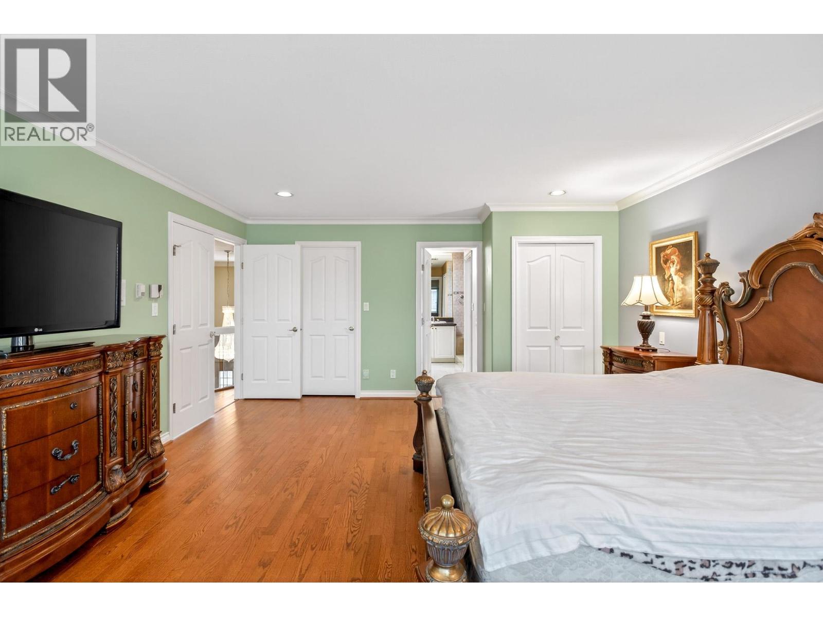 8260 CLAYSMITH Road, Richmond