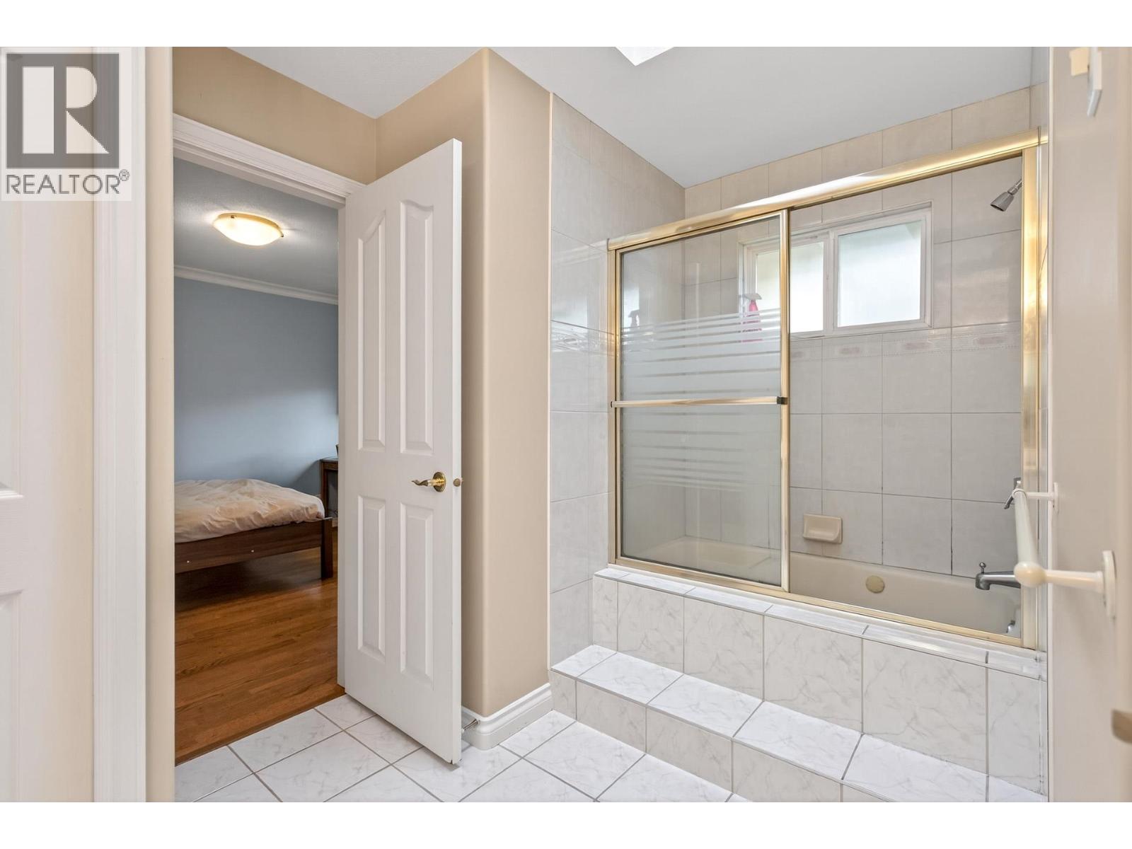 8260 CLAYSMITH Road, Richmond