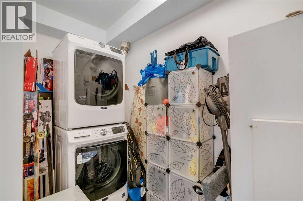 
          1724 26 Avenue Southwest
            <br/>
            <span>Calgary</span>
            , 
            <span>AB</span>
             <span>T2T1C8</span>
         - Photo 17