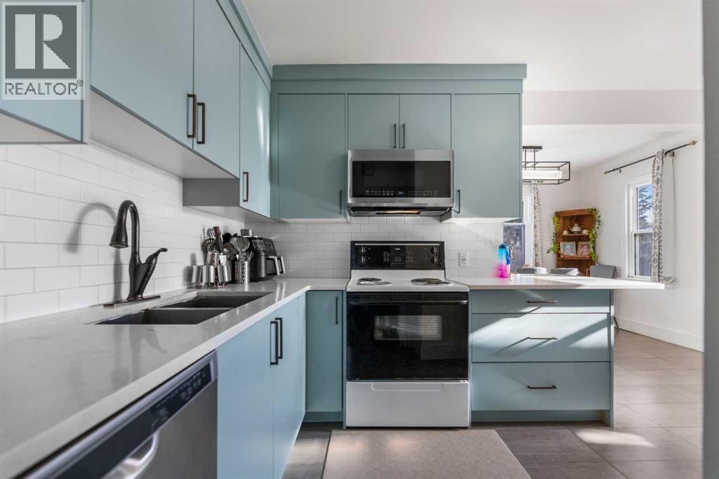 1623 Summit Street SW, Calgary, Alberta