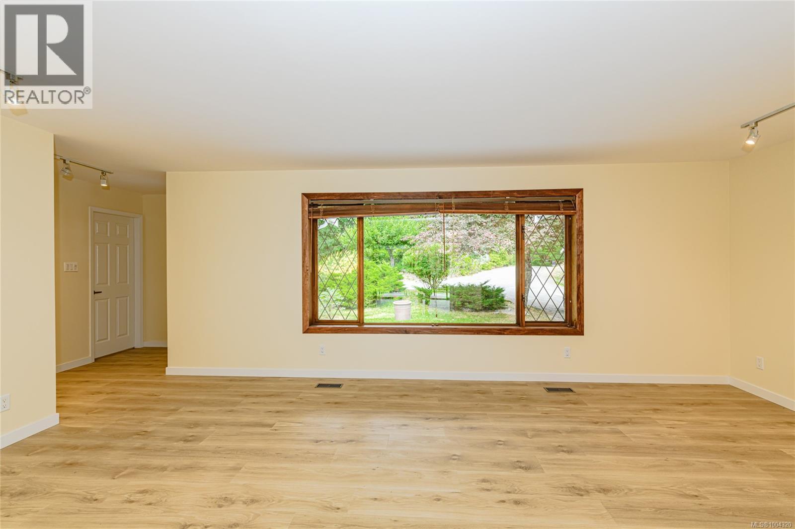 2990 Southey Point Rd - 8