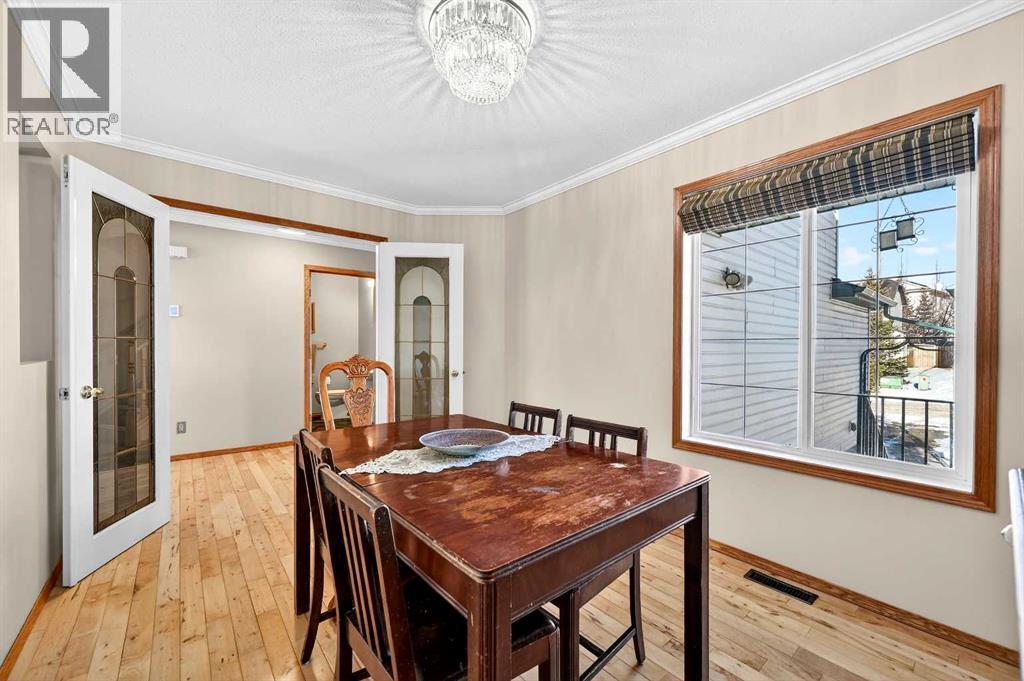 Single Family House for Sale in  Tuscarora Way NW Tuscany Calgary 