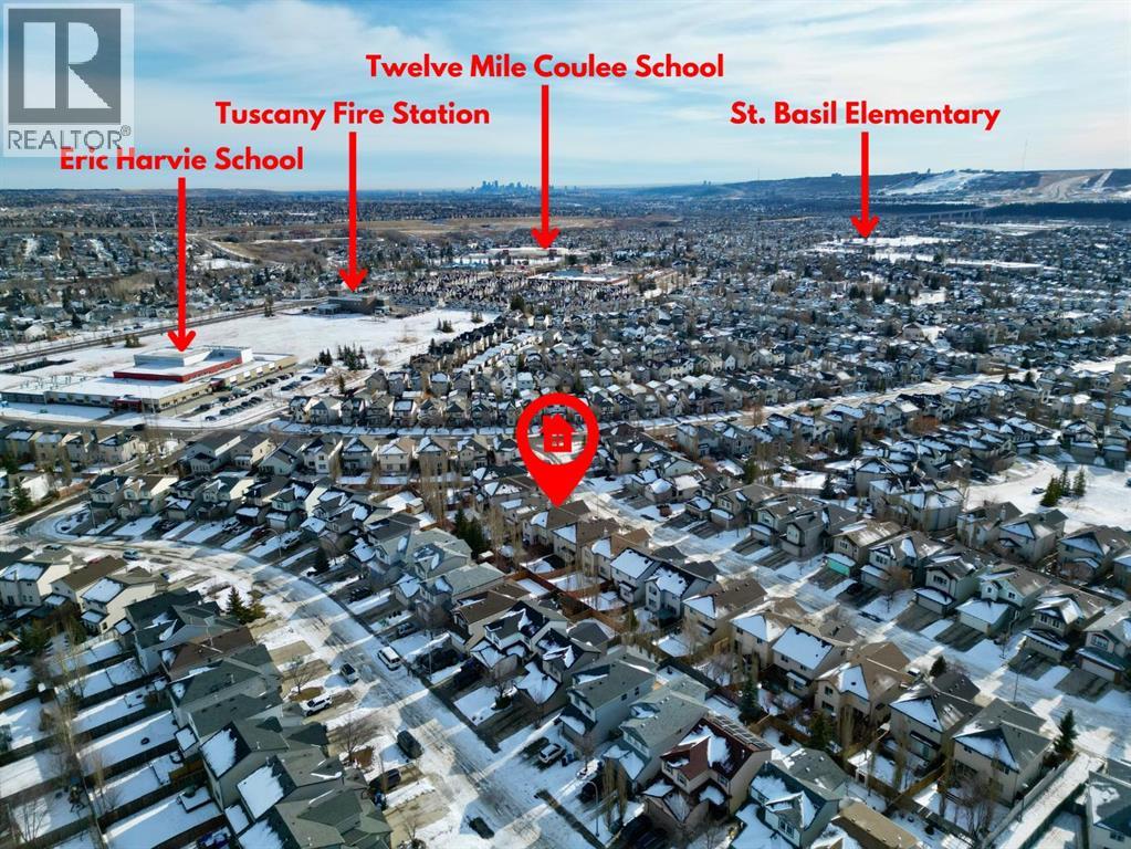 Single Family House for Sale in  Tuscany Ridge Crescent NW Tuscany Calgary 