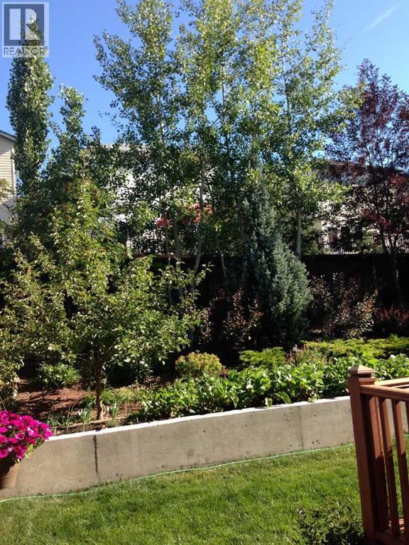 Single Family House for Sale in  Tuscany Ridge Crescent NW Tuscany Calgary 