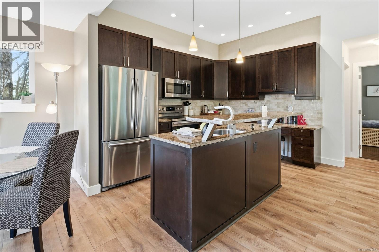 2183 Otter Ridge Dr, Sooke