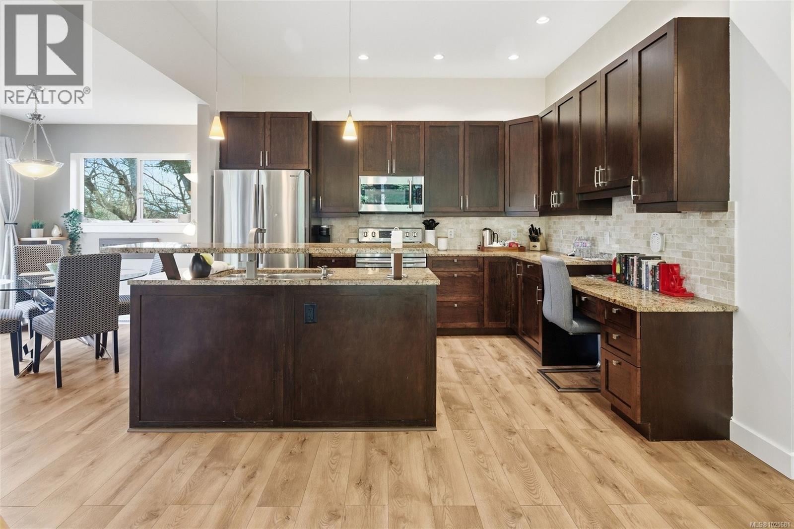 2183 Otter Ridge Dr, Sooke