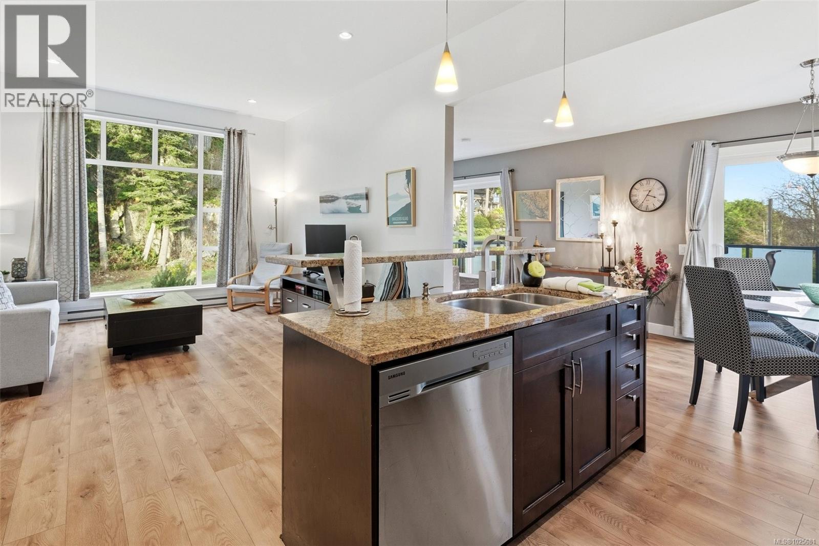 2183 Otter Ridge Dr, Sooke