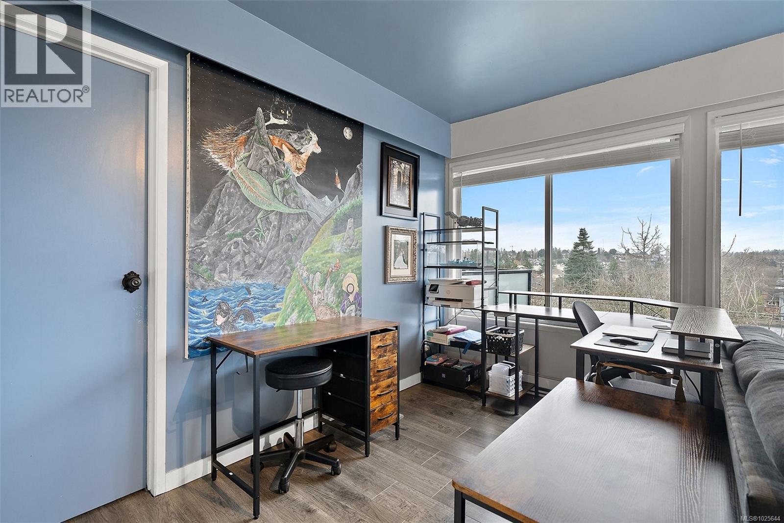  259 Crease Avenue, Saanich