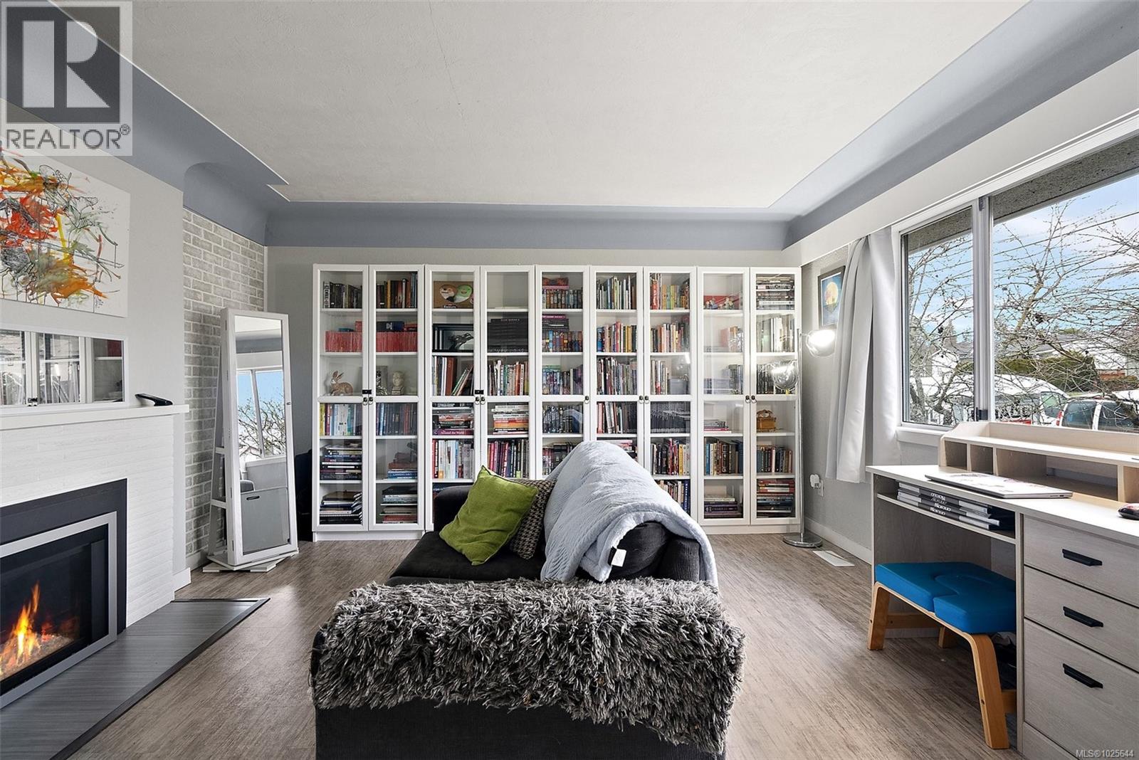  259 Crease Avenue, Saanich