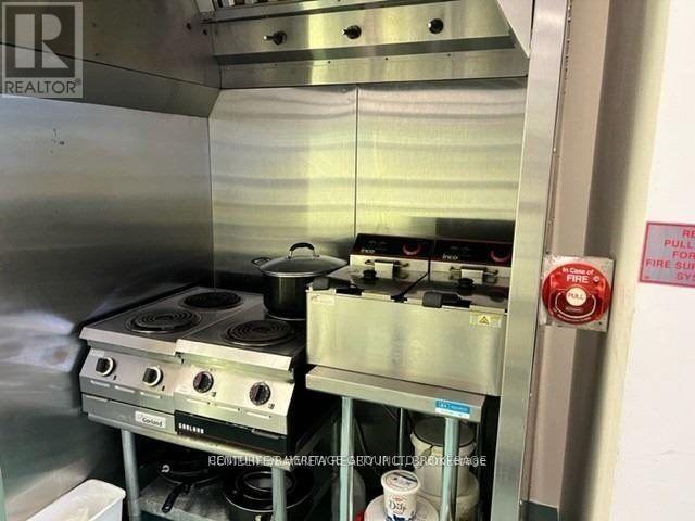 80 Tiverton Unit 104 photo 5