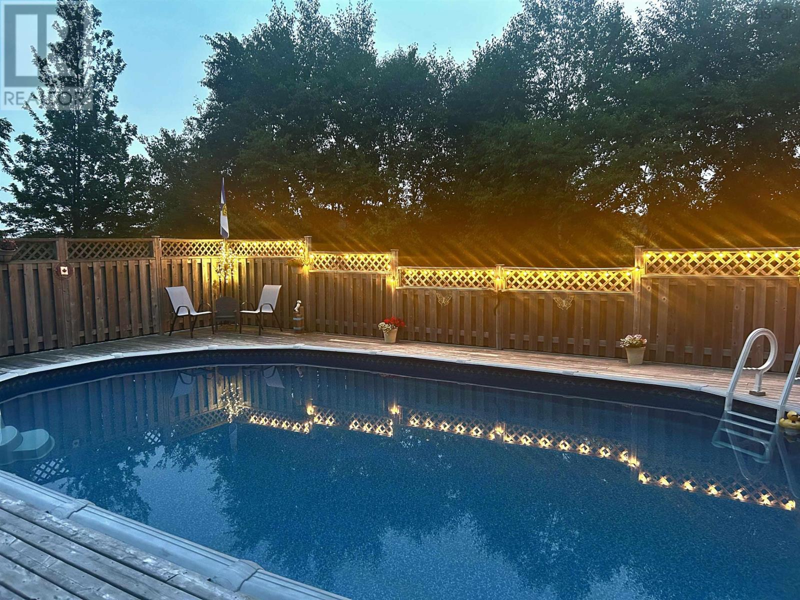 Property 18 of 21 of 34 Duke Street