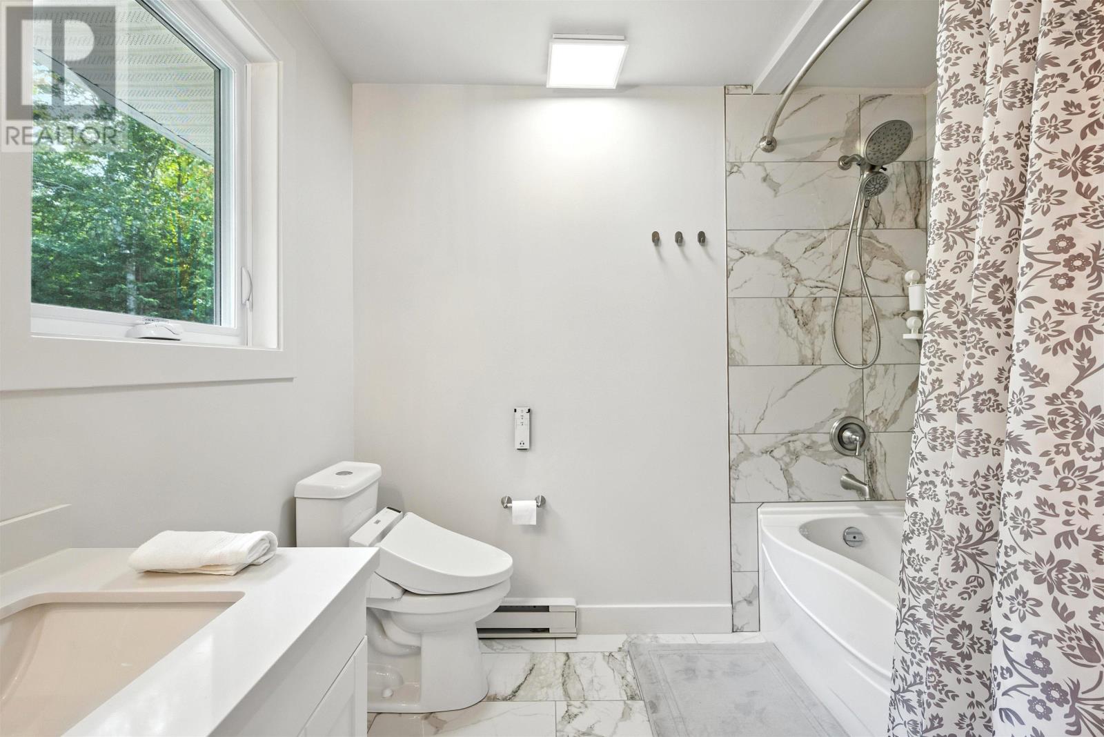 Property 25 of 44 of 26 Millview Avenue