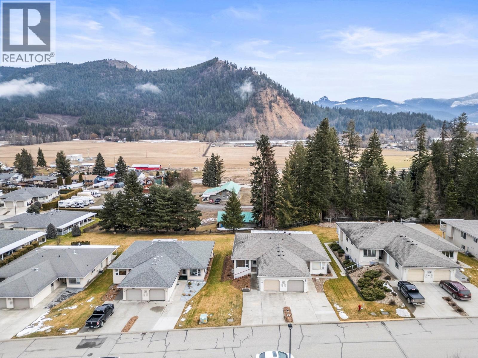 2675 Pine Avenue Unit# 54, Lumby