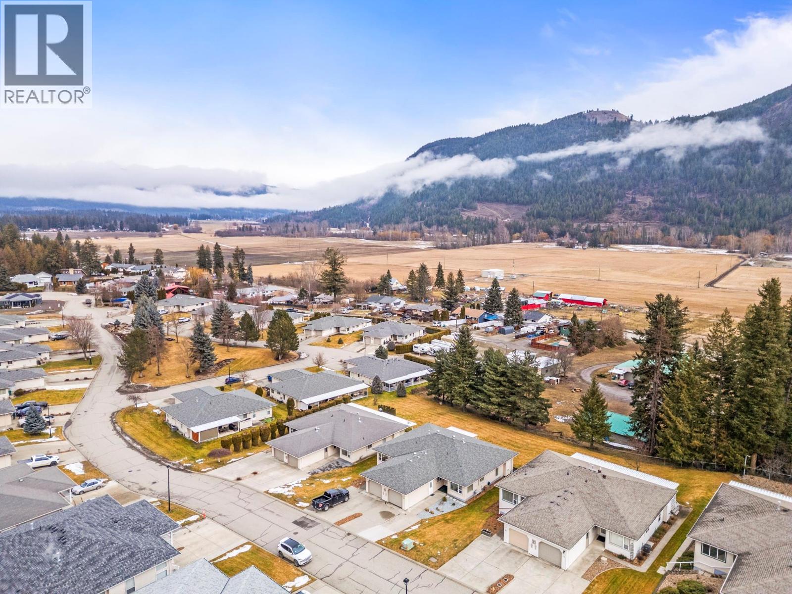 2675 Pine Avenue Unit# 54, Lumby