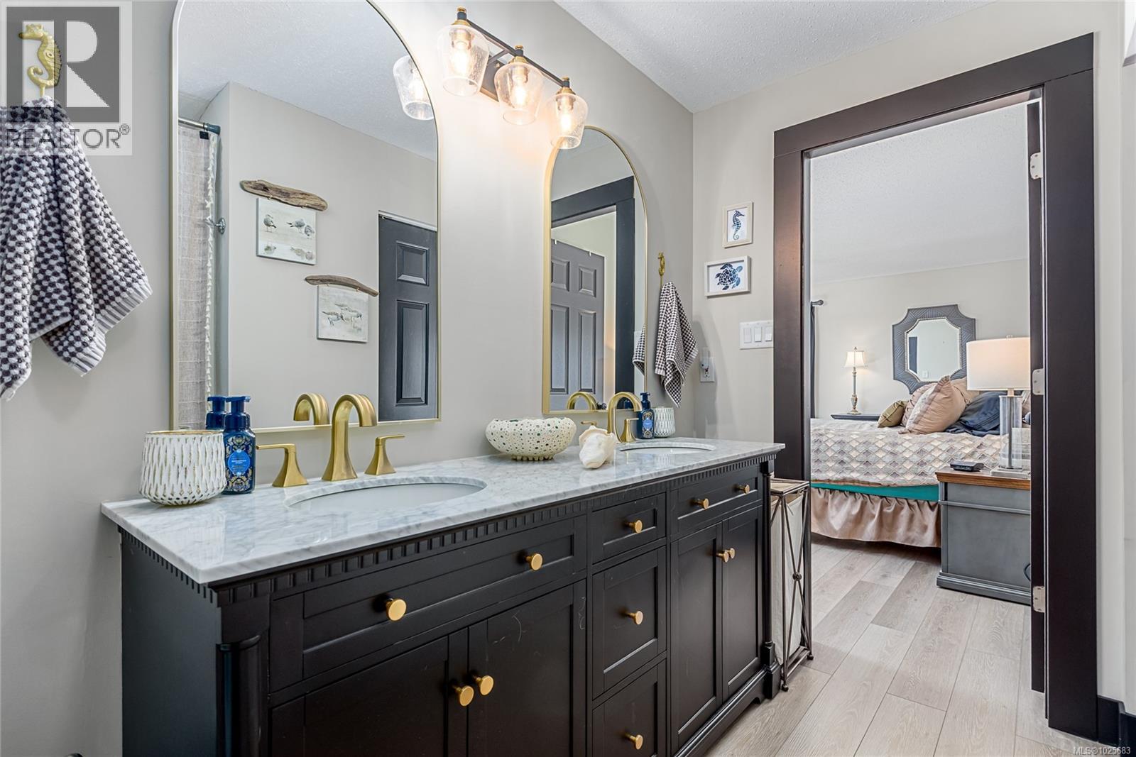 1100 Back Rd, Courtenay