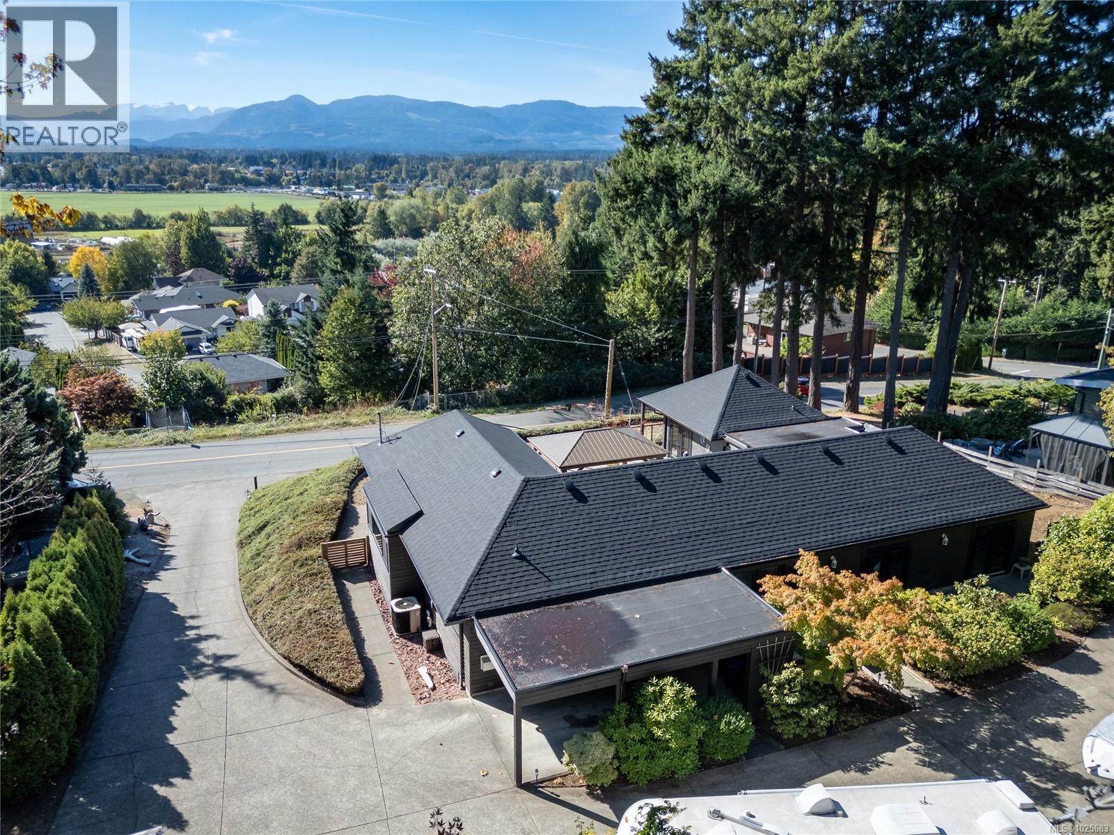 1100 Back Rd, Courtenay