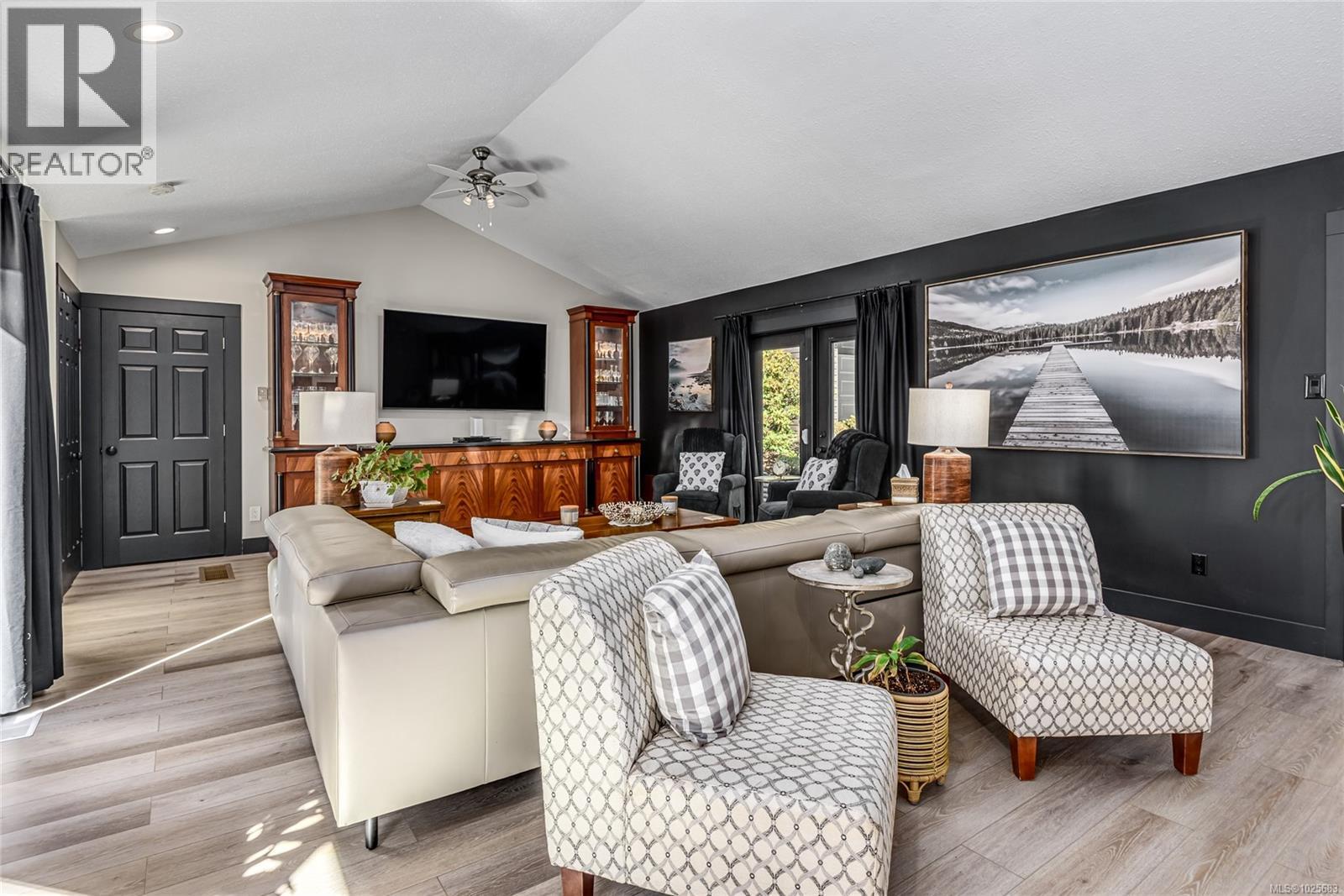 1100 Back Rd, Courtenay