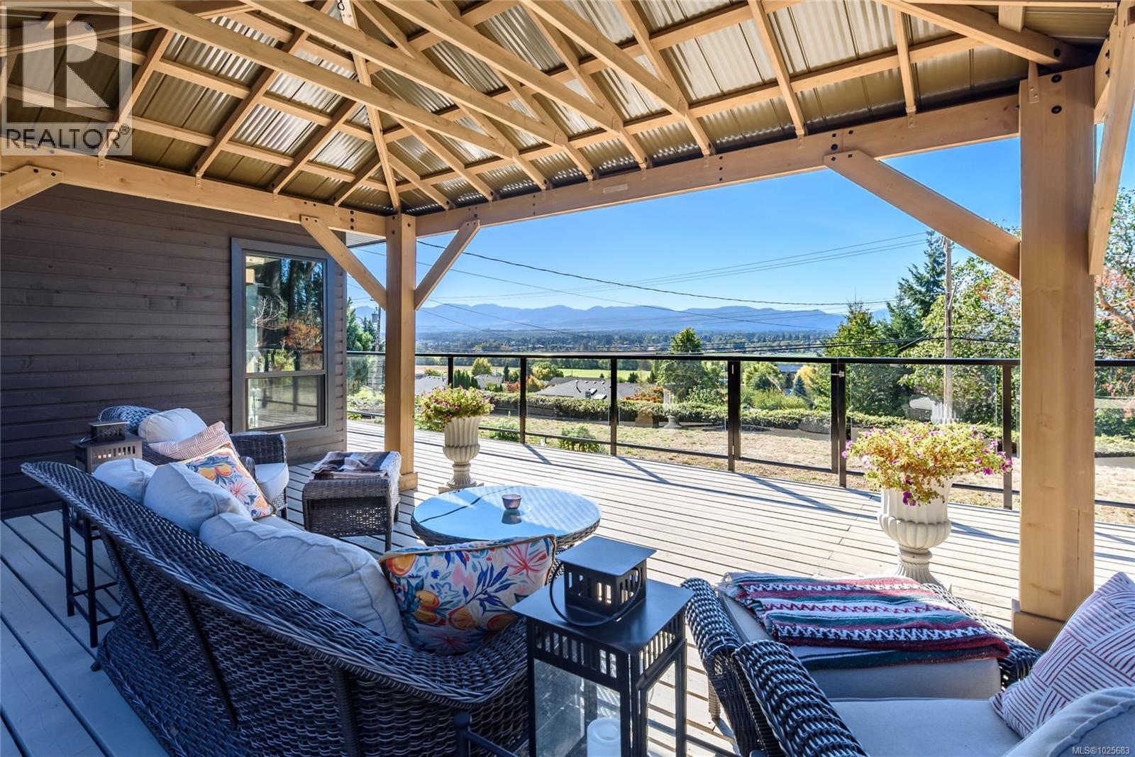 1100 Back Rd, Courtenay