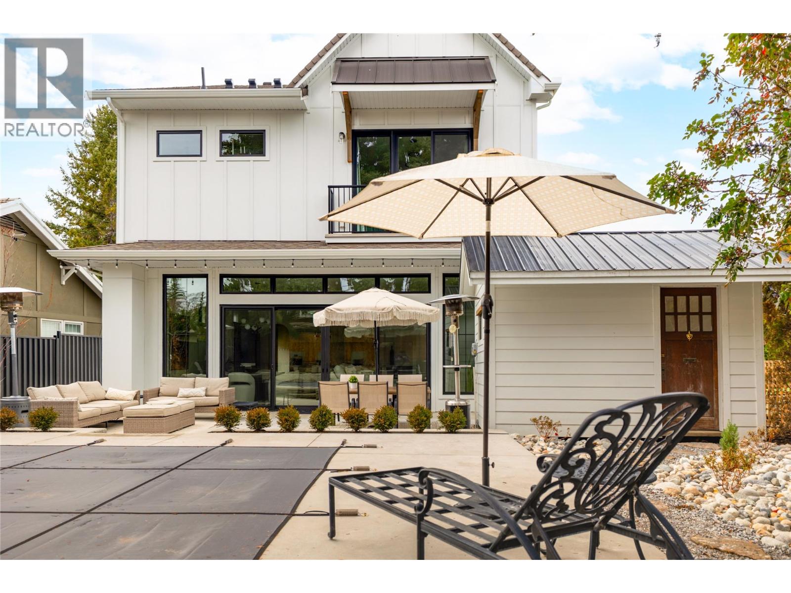 2053 Long Street, Kelowna