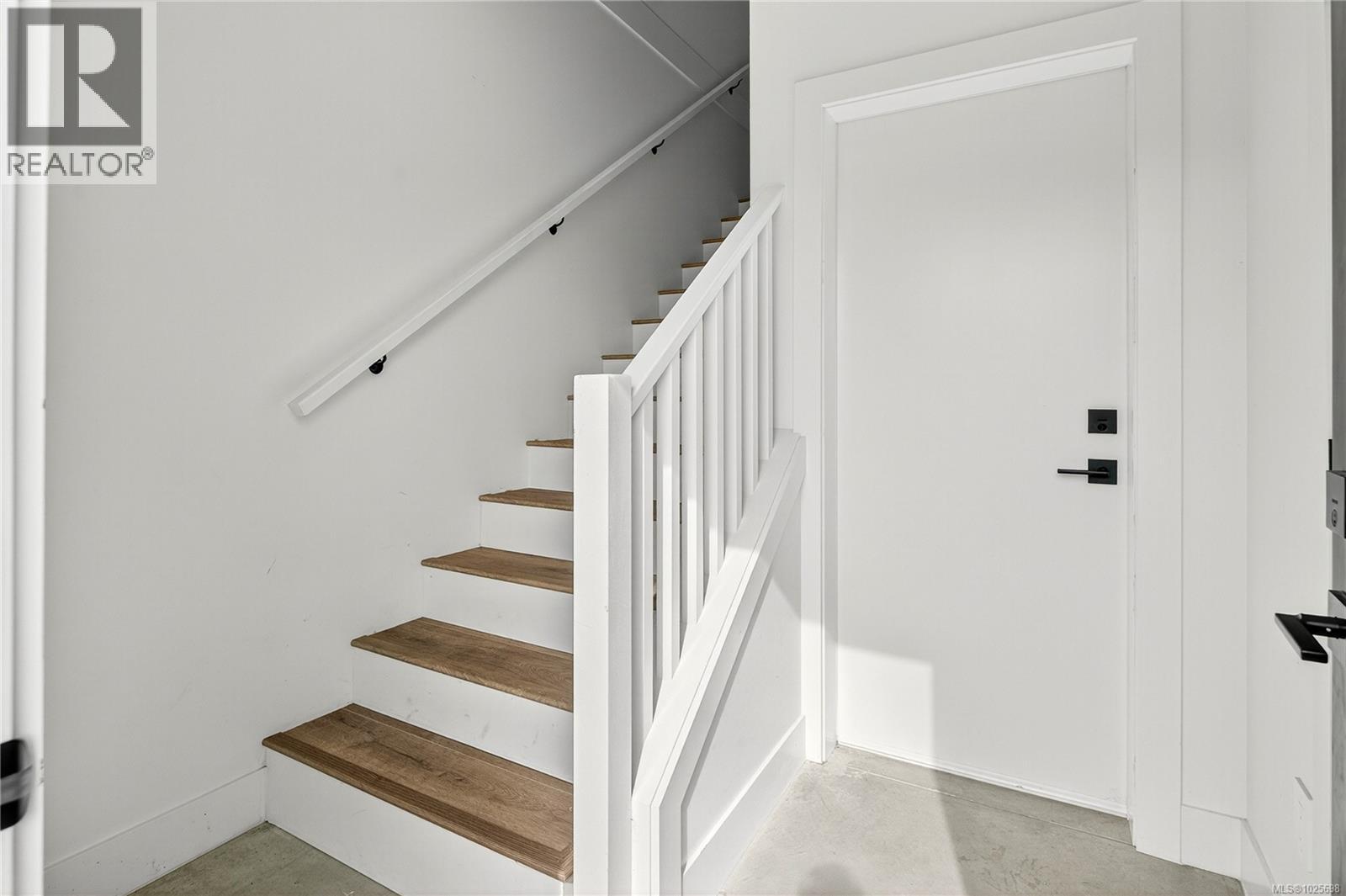 2550 Aythree Way, Sooke