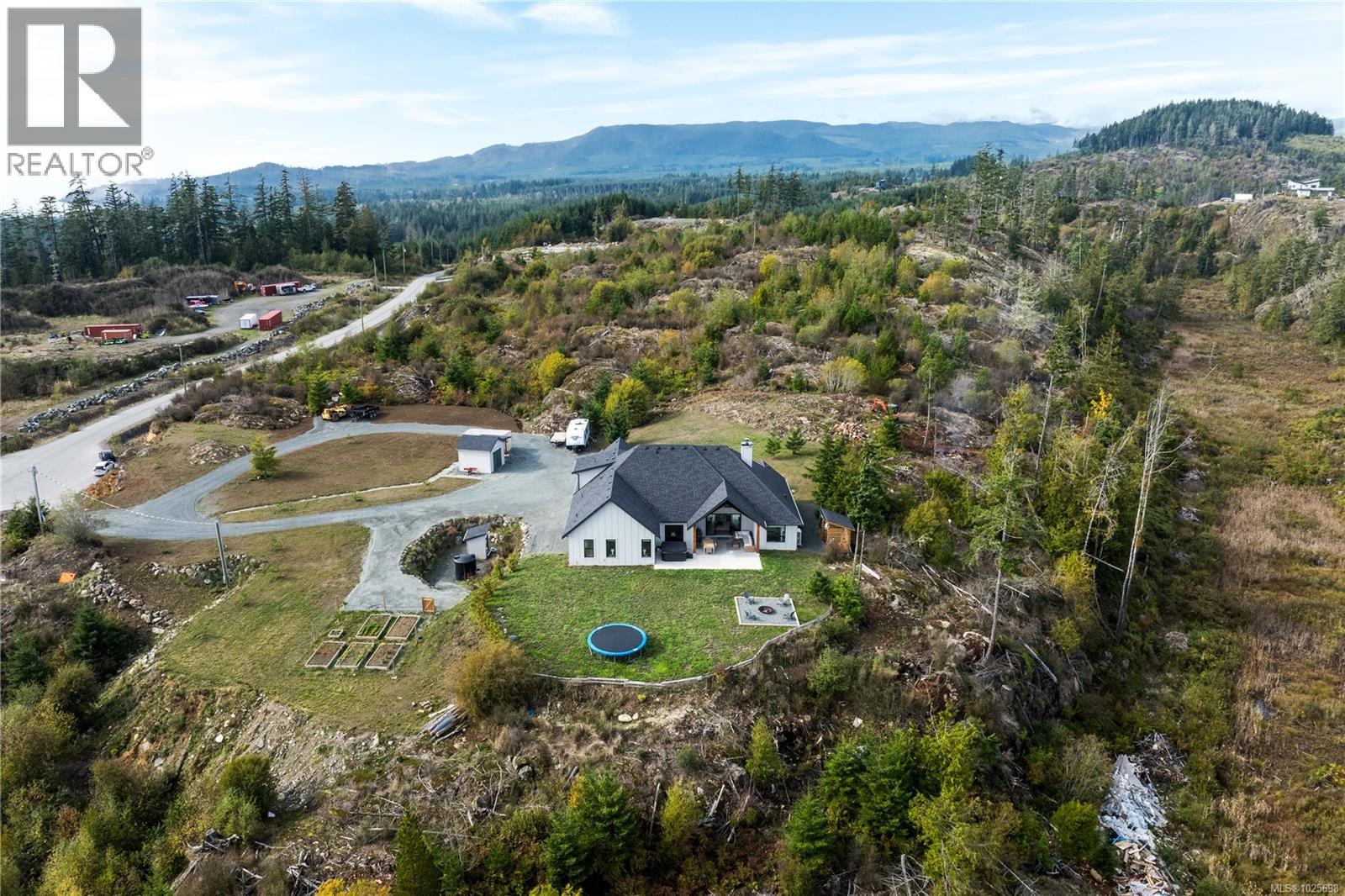 2550 Aythree Way, Sooke