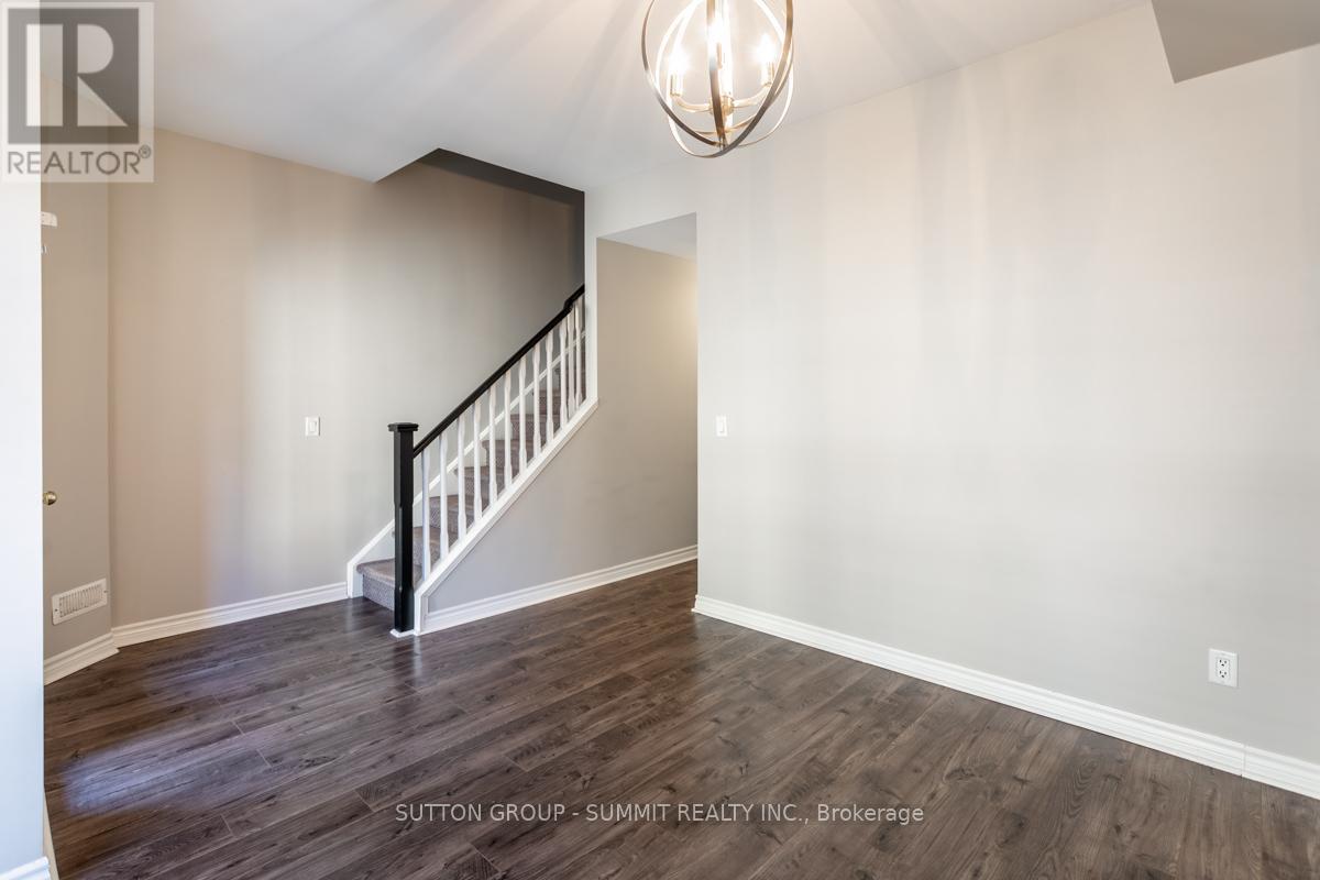 90 LAKESHORE ROAD W - 13
