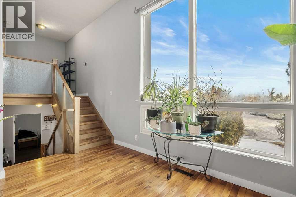 Single Family House 5 Level for Sale in  Marbury Place NE Marlborough Calgary 