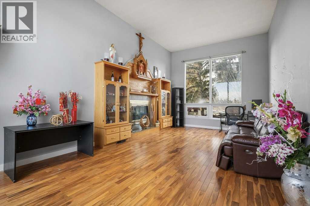 Single Family House 5 Level for Sale in  Marbury Place NE Marlborough Calgary 