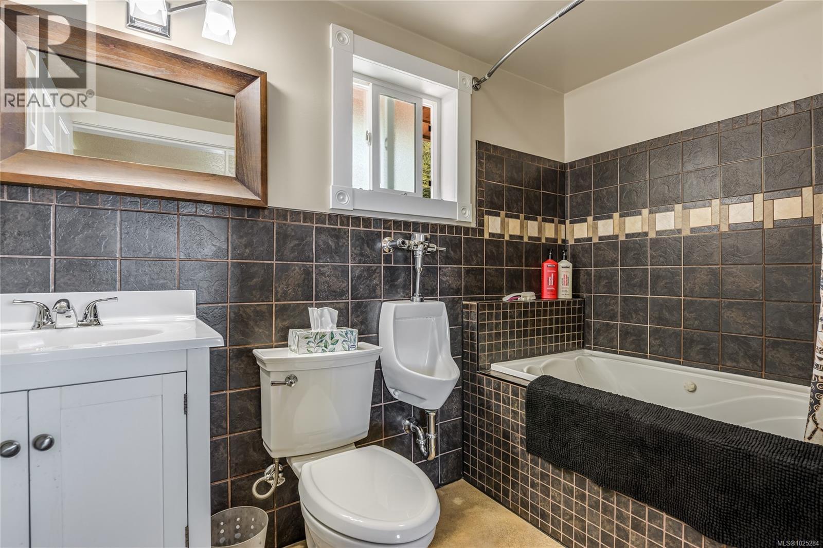 4113 Twigg Rd, Campbell River