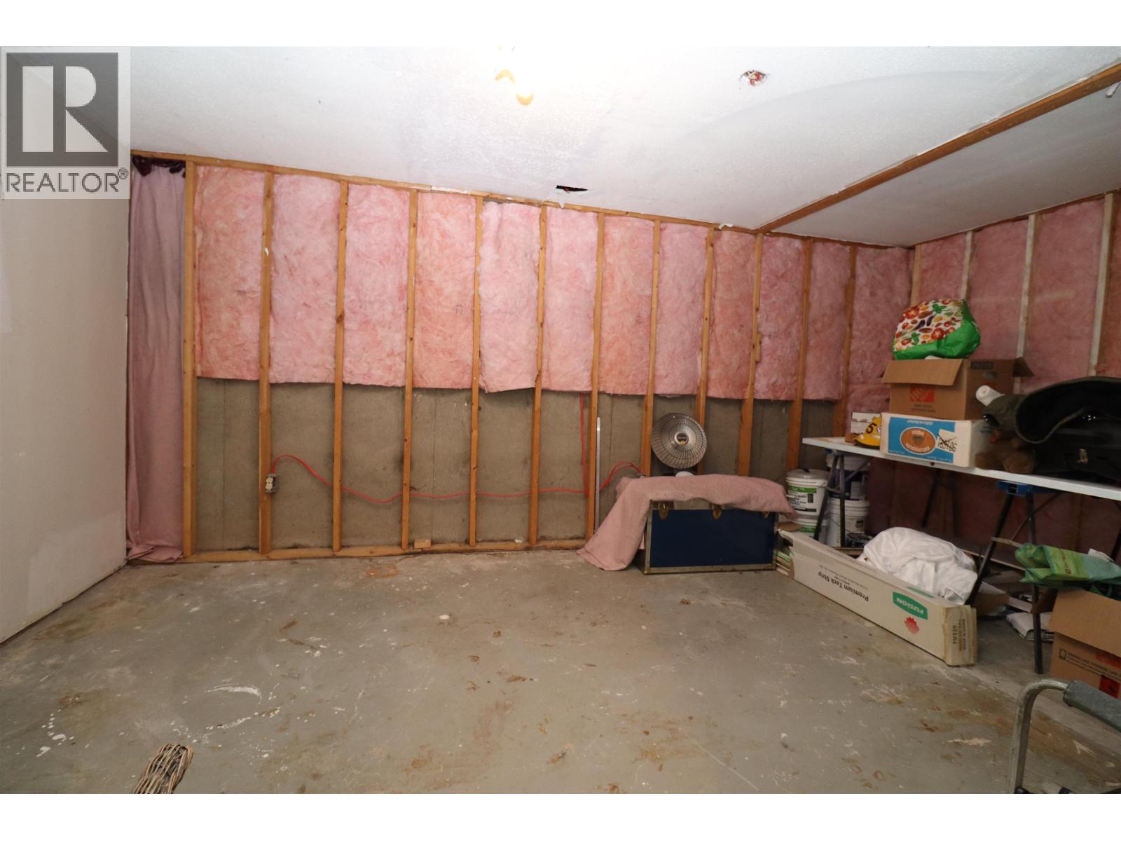 2114 STRATHCONA AVENUE, Prince George