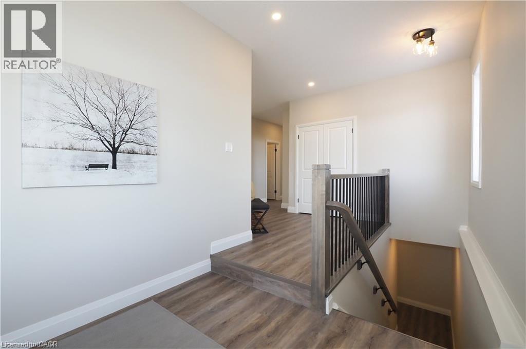 112 BEDELL Drive - Photo 3 of 38, Drayton, Ontario