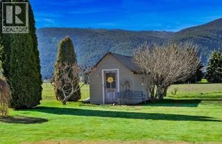 6240 Nursery Road, Grand Forks