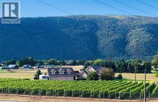 6240 Nursery Road, Grand Forks