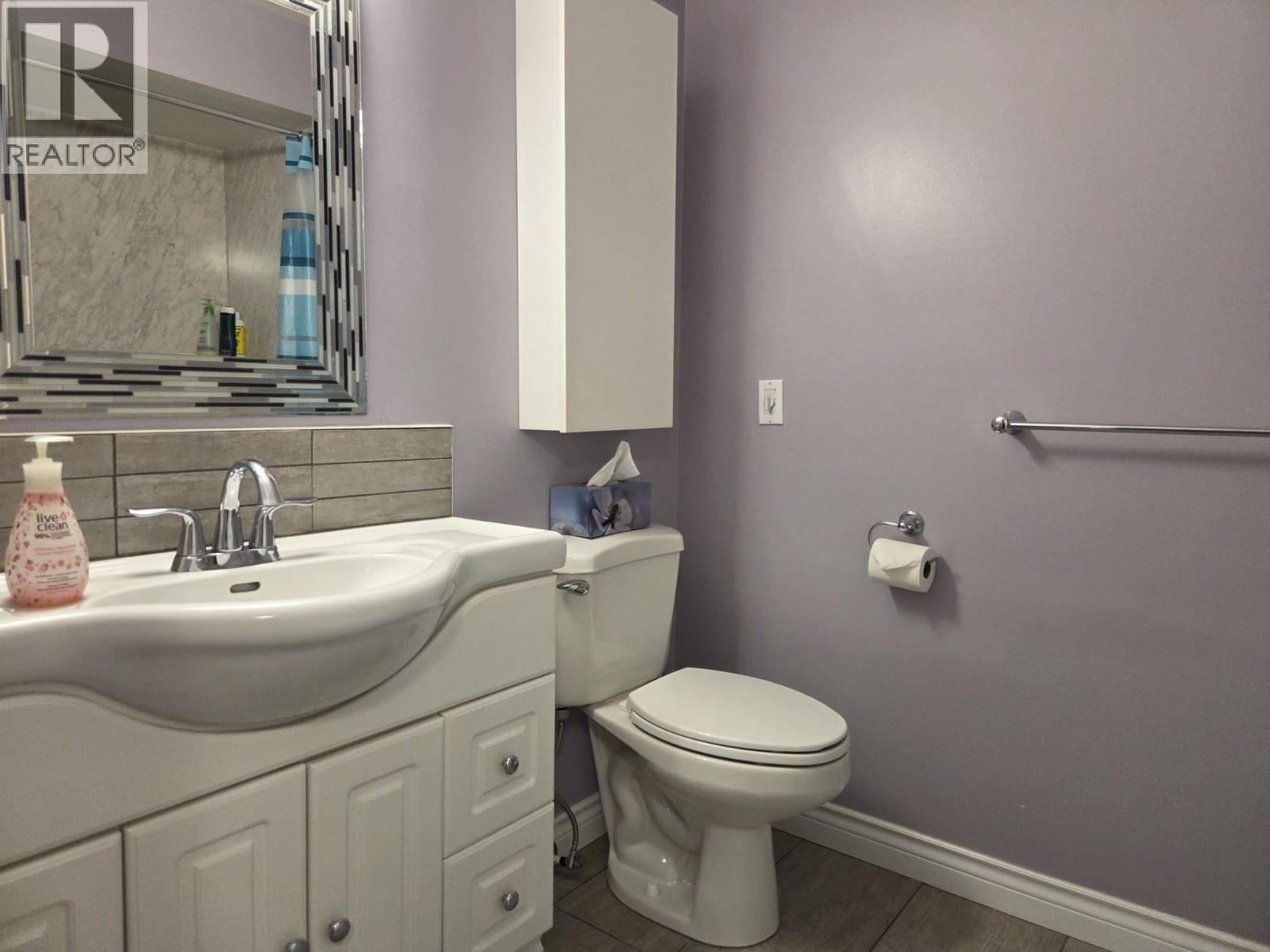 #3-5600 LADNER TRUNK Road, Delta