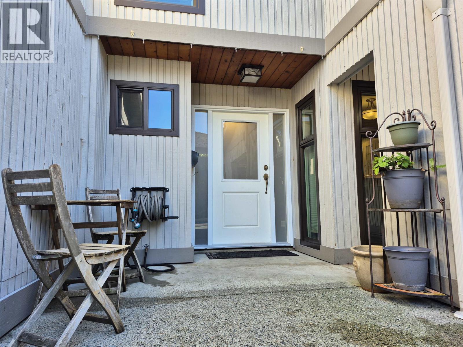 #3-5600 LADNER TRUNK Road, Delta