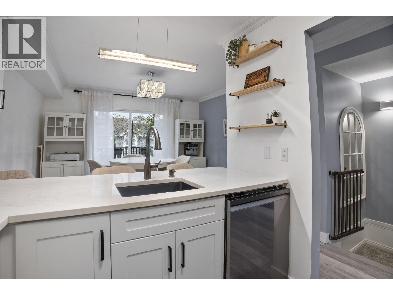 24 19141 124 AVENUE, Pitt Meadows