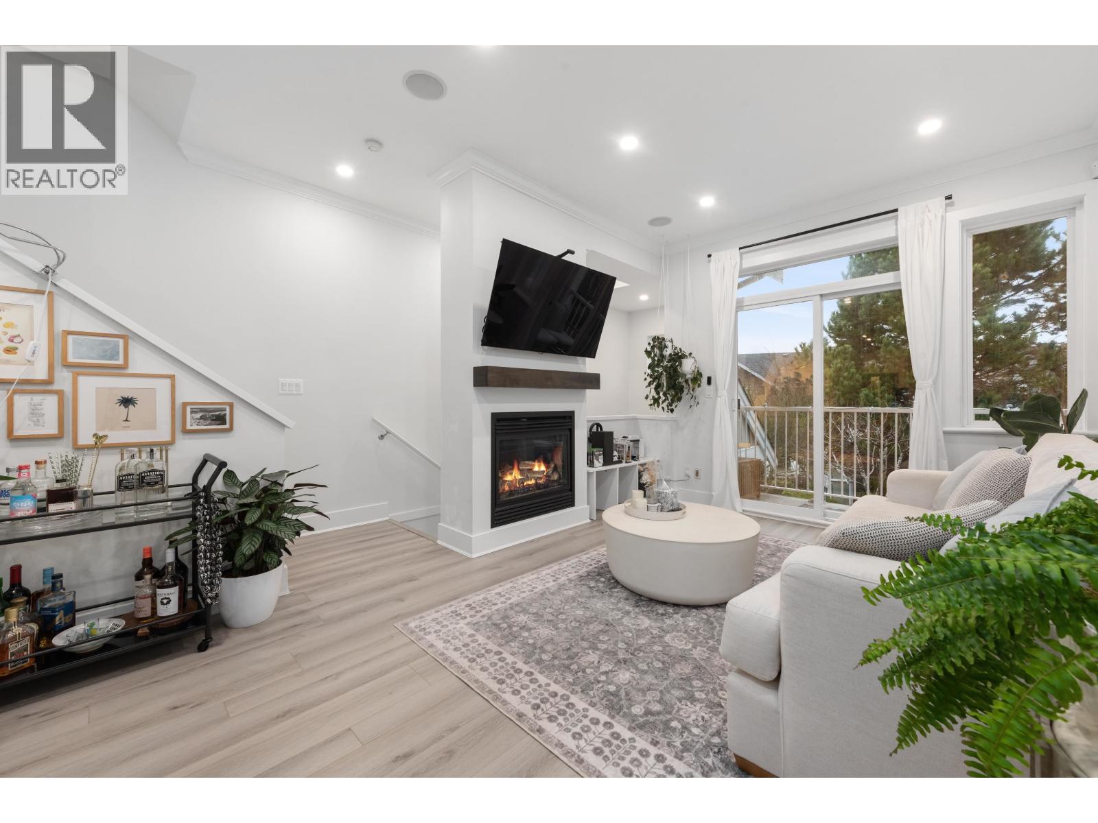 #24-6300 LONDON Road, Richmond